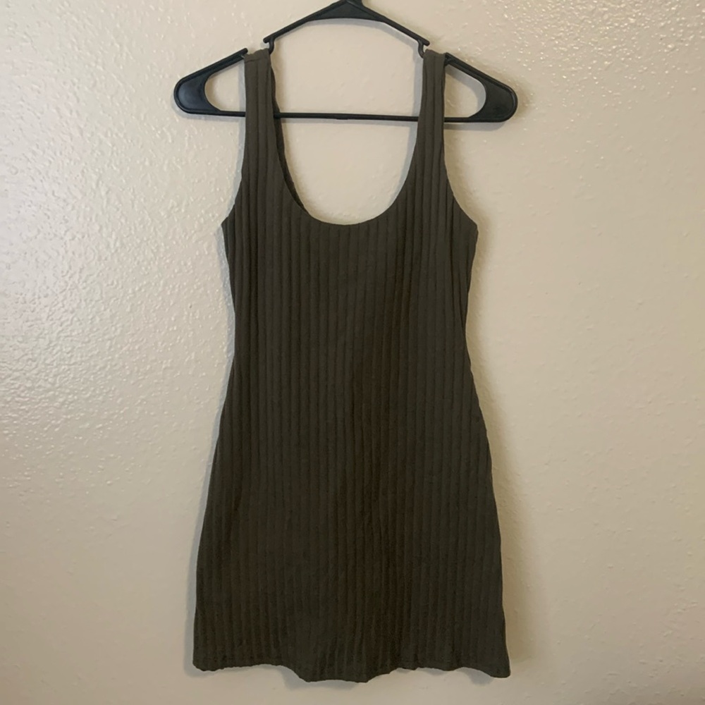 Lulus Dress Size Small Khaki Green Color